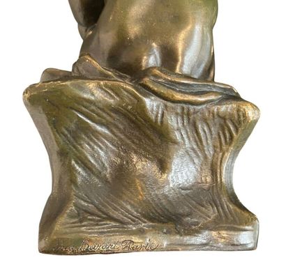 null Eugene HAZART (1838-1891)
Child sucking his fingers 
Proof in bronze with green...
