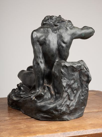 Alfredo PINA (1883-1966) Woman awakening
Black patina bronze proof
Signed on the...