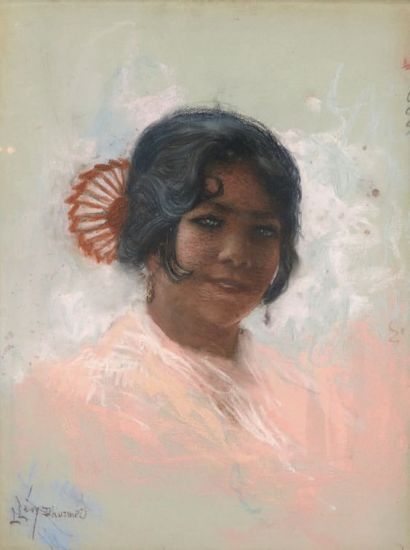 Lucien Levy-Dhurmer (1865-1953) 
Portrait de jeune orientale
Pastel sur papier contecollé...
