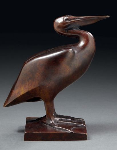 François POMPON (1855-1933) Pélican
Bronze à patine brune foncé nuancé d'origine,...