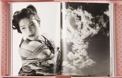 TASCHEN - NOBUYOSHI ARAKI TASCHEN - NOBUYOSHI ARAKI
Livre en edition limitée, numéroté...