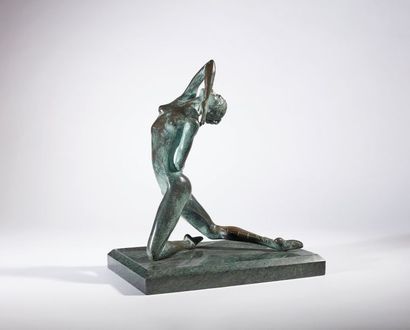 null Tom MERRIFIELD (né en 1932)

Danseuse

Bronze à patine verte, signé et justifié...