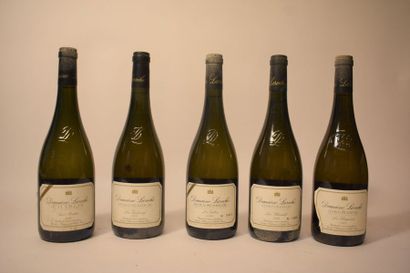 null 5 bouteilles Domaine Laroche, Chablis Saint-Martin, 2000.

Dans une caisse bois....