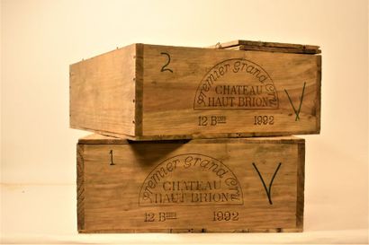 null 12 bouteilles Château Haut-Brion, 1er Cru classé, Pessac-Léognan, 1992.