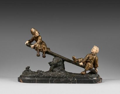 null Joseph d’ASTE (1881-1945)

La Balançoire, deux enfants jouant

Bronze chryséléphantin...