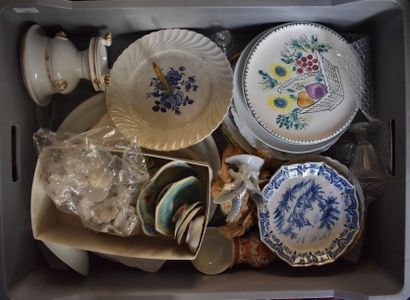 LOT of ceramics: various dishes and plates,...