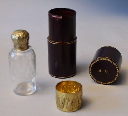 null Crystal travel BOTTLE, vermeil mount. Goldsmith Falkenberg. Purple leather case....