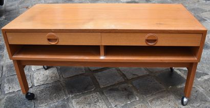 Scandinavian low table with wheels. Height....