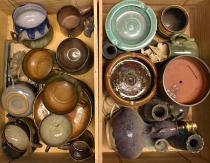 null POTERIE des LIGERS (Puisaye): Shaped pieces, ashtrays and various sandstone...