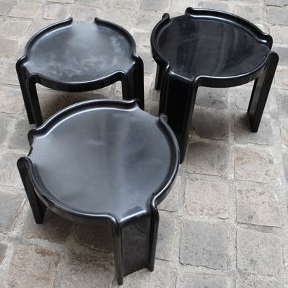 null Giotto STOPPINO (1926-2011) for KARTELL: THREE LOW TABLES nesting in black plastic,...