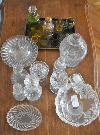 null LOT BACCARAT: three parts of mainly tableware, cups, and miscellaneous.

JOINT...
