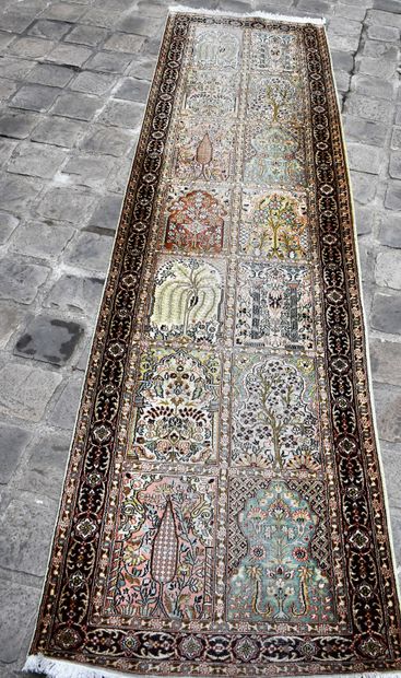 null TWO modern oriental rugs.