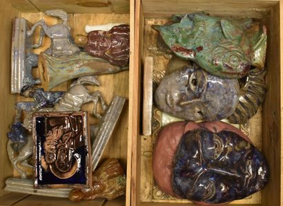 null POTERIE des LIGERS (Puisaye) : MASKS, RELIGIOUS PLATES, STATUETTE fish and various...