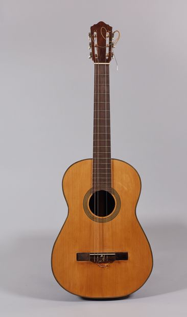 Classical guitar from the workshop of Julian...