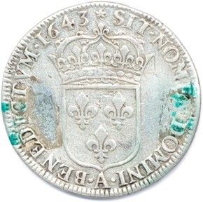  LOUIS XIV 1643-1715. Demi-écu d’argent mèche courte 1643 Paris. Ci 1834 (12,92 g)....
