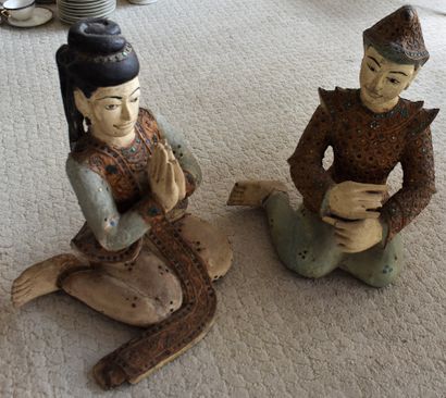 null TWO STATUETTES of orants in painted wood. Height 43 and 47 cm

Delivered to...