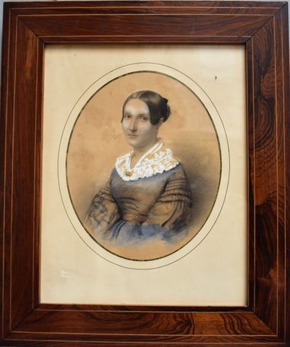 null ECOLE FRANÇAISE du XIXe siècle : Portrait présumé de Mme Sugent. Aquarelle et...