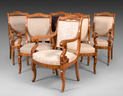 null Suite of six armchairs in maple and bird's eye maple veneer inlaid with amaranth...