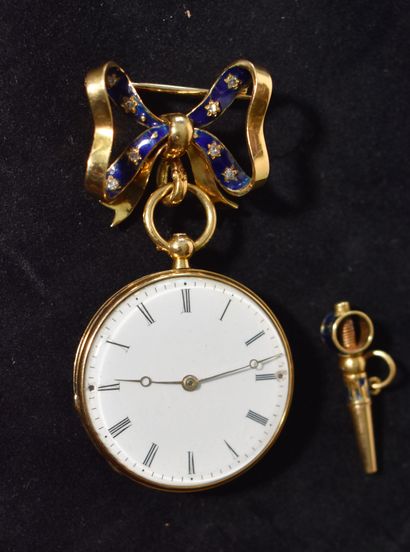 null 
COL WATCH with its gold chatelaine and key, blue enamelled bowl, set with small...