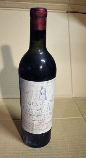 LATOUR 1952 : 1 bottle.