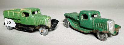 null JOUET CITROEN - Plâtre et farine (1935) :

-Camion benne, avec roues en plomb,...