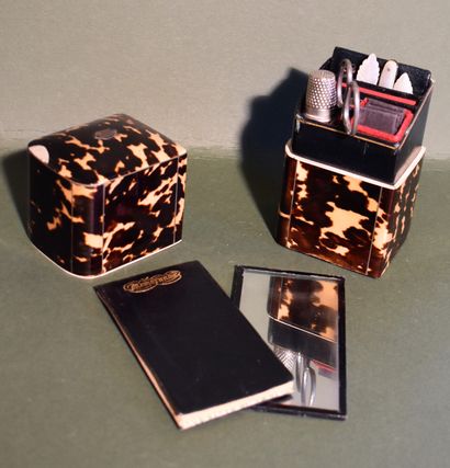 Sewing kit in tortoiseshell from Wells in...