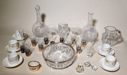 LOT OF CRISTALLERY: various glasses, cups,...