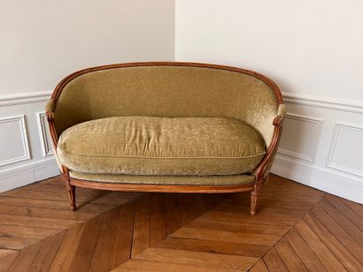 Basket sofa in natural wood, molded and carved...