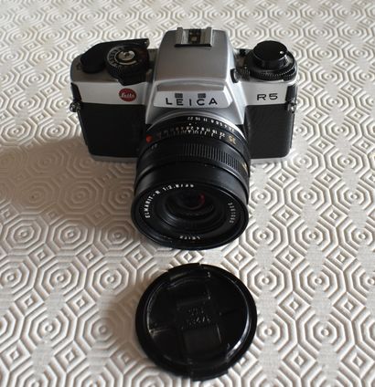 null Leica R5 camera n° 1720431.