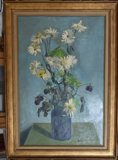 null André BIRY-AUTRET (1911-?) : Bouquet de fleurs. Toile signée en bas à droite....