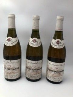 null 
TROIS BOUTEILLES de CORTON-CHARLEMAGNE (blanc), Grand Cru, 1998, Domaine Bouchard...