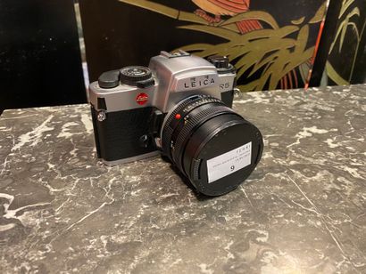 Leica R5 camera n° 1720431.