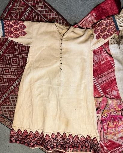 null Quetta Baluchistan dress.

First half of the 20th century.