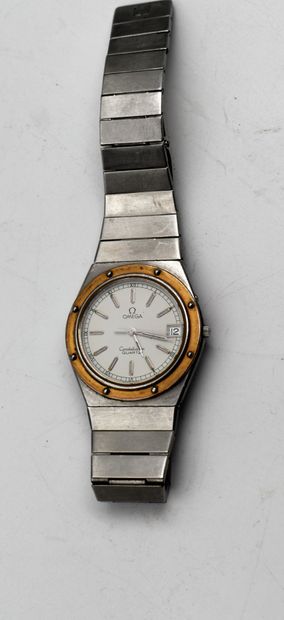 OMEGA OMEGA: Constellation "porthole" quartz steel bracelet watch.