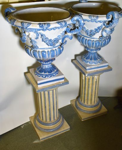 null PAIR OF VASES in blue and white Italian earthenware (Height 66 - Width 76 cm)...