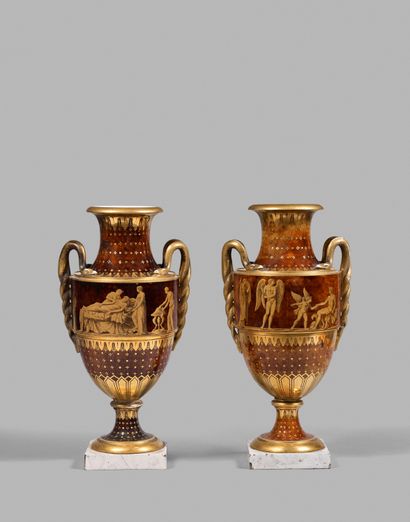 Sèvres : Pair of hard porcelain banded vases...