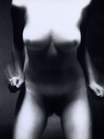 SAM HASKINS (1929-2009) NOVEMBER GIRL 
November Girl Naked Dance #1, 1966.
Photographie....
