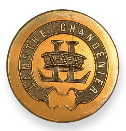 POITOU O. bouton: équipage Lamothe-Chandenier. Fondé par le Baron Lejeune vers 1890...