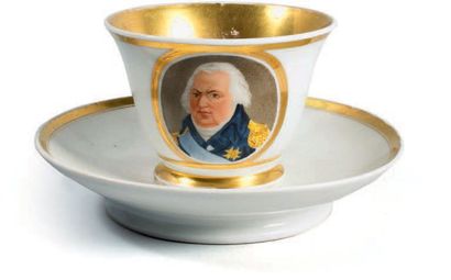 LOUIS XVIII, roi de France Tasse à thé en...