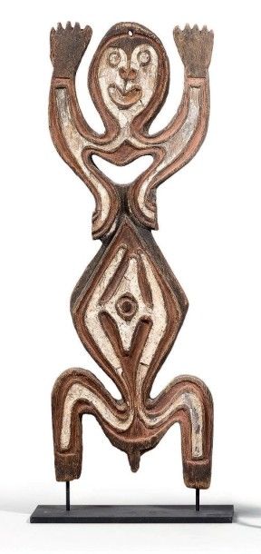 Papouasie-Nouvelle Guinée 
Figure d'ancêtre Bioma aux jambes fléchies, les bras levés...