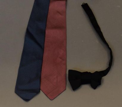 null CHARVET : Deux cravates et un noeud papillon.