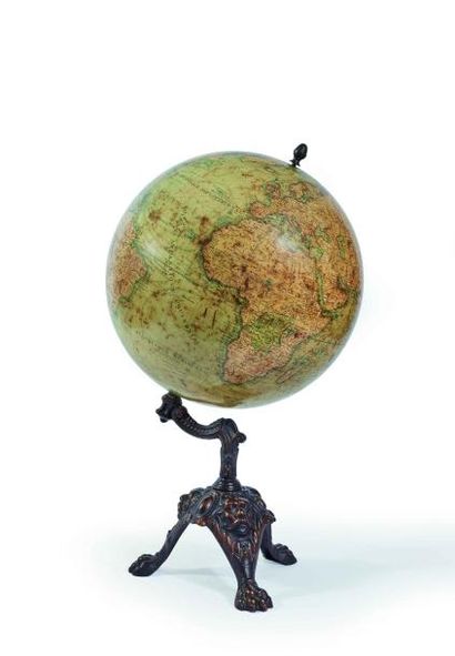 null Globe terrestre de J. Lebègue & Cie-30, rue de Lille à Paris. Pied tripode en...