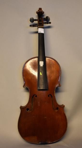 null VIOLON XXème, porte une étiquette apocryphe ''J. N. Le CLERC, luthier, au 15-20...