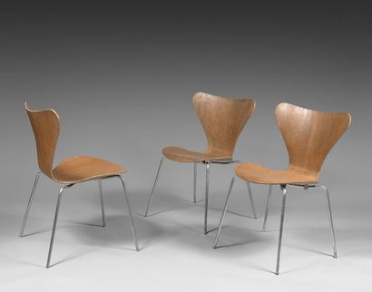 Arne Jacobsen (1902-1971) Sept chaises Série...