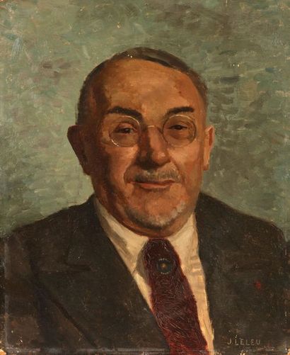 null Jules LELEU (1883-1961) : Portrait d’homme aux lunettes. Huile sur panneau signé...
