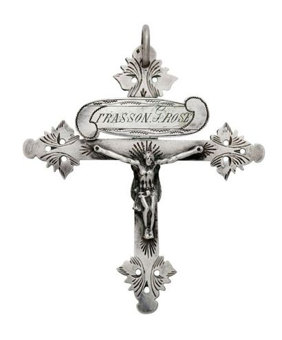 Grande croix grille de Chambéry en argent....