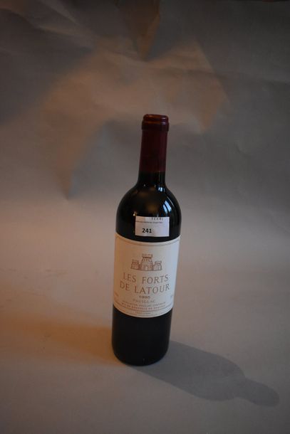 null 1 bouteille Les Forts de Latour, Pauillac rouge 1995