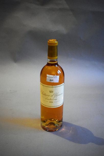 null 1 bouteille Château d'Yquem, Sauternes liquoreux 2006