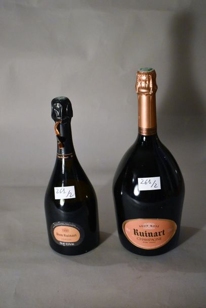 null Lot : 1 magnum Ruinart rosé, Champagne, 1 bouteille Dom Ruinart rosé, champagne...