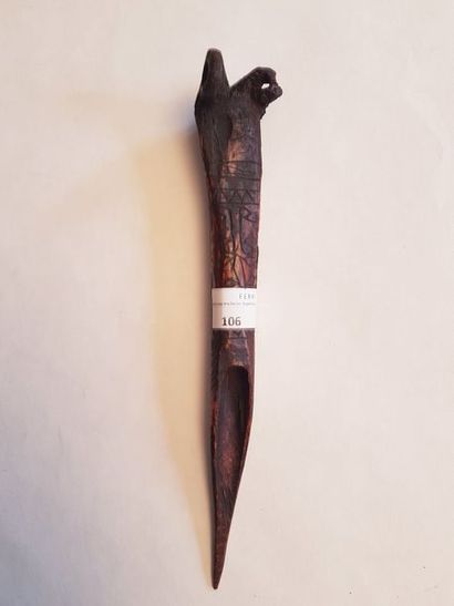 null Poignard en os de casoar, Papouasie - Nouvelle-Guinée. Long. 29 cm